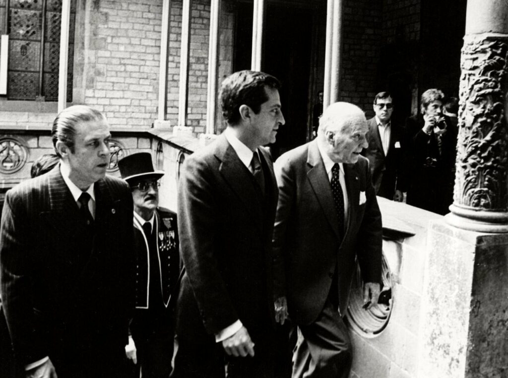 Josep Tarradellas torna a Catalunya l'octubre de 1977: «Ja sóc aquí!»