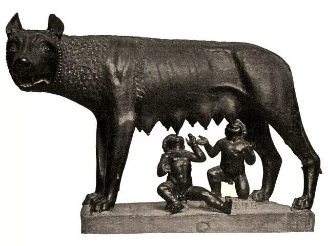 La lloba capitolina amb Ròmul i Rem. La llegenda situa la fundació de Roma el 753 aC.