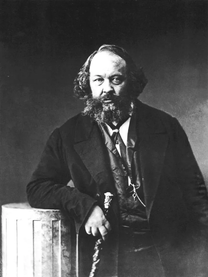 Mikhail Bakunin, un dels principals teòrics de l'anarquisme, defensor de l'acció directa i de l'abolició immediata de l'Estat enfront del centralisme marxista.